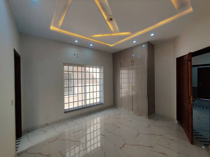 8 Marla Spanish Elevation House is for Sale in Southern Block Bahria Orchard 1 10
