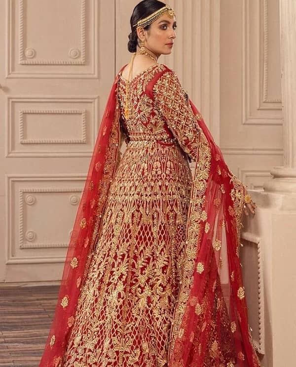ANAYA Bridal Lengha 1