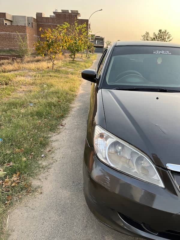 Honda Civic EXi 2005 4