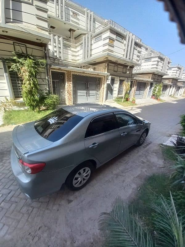 Toyota Corolla GLI 2013 1
