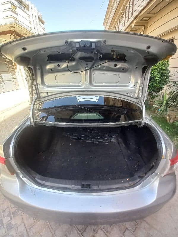 Toyota Corolla GLI 2013 7