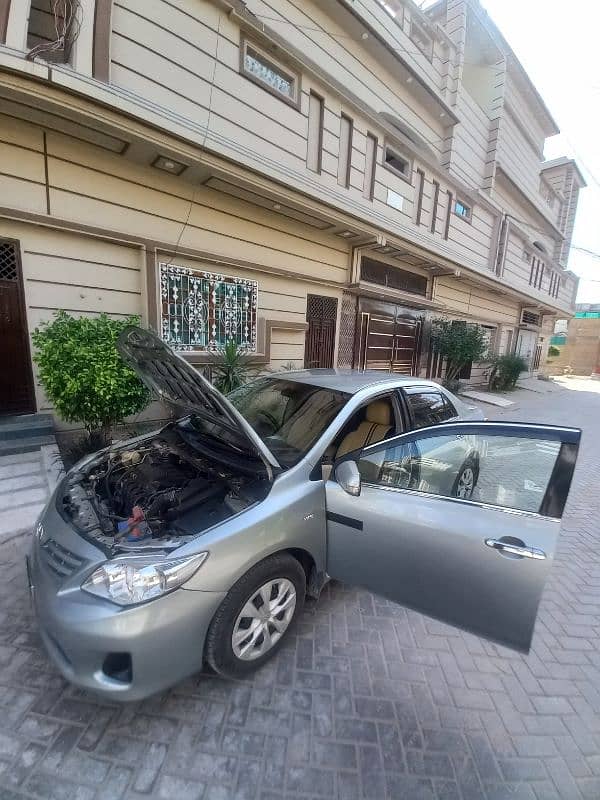 Toyota Corolla GLI 2013 10