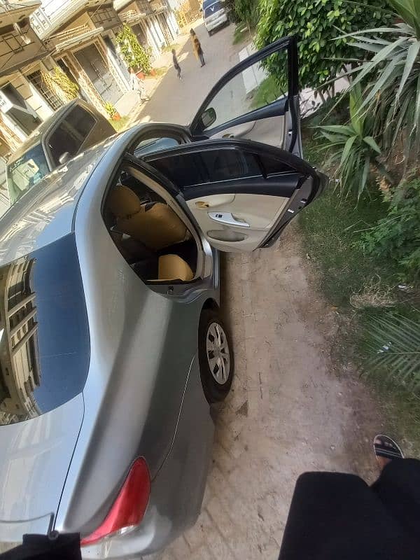 Toyota Corolla GLI 2013 14