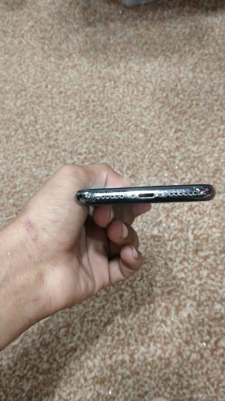 iPhone X pta approved 4