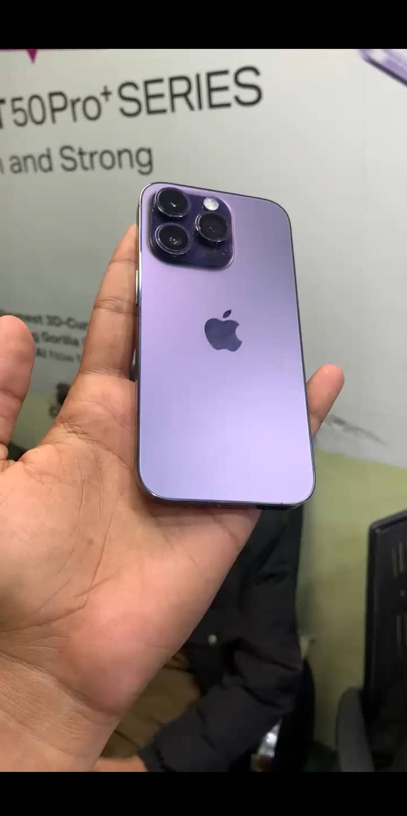 iPhone 14 Pro 0