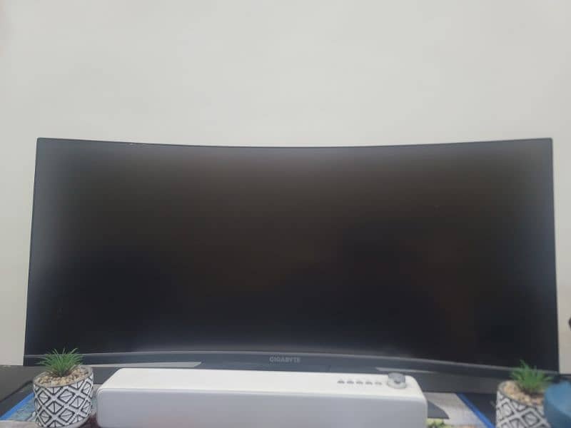 Gigabyte G34WQC-A 2