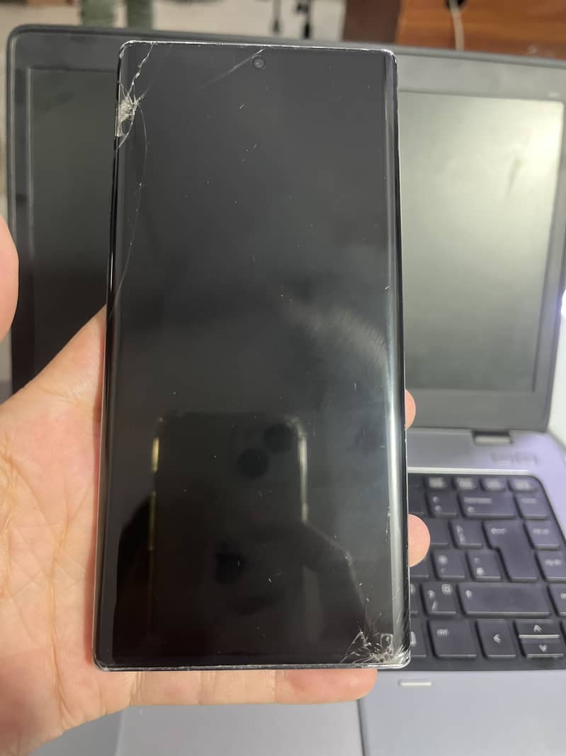 Note 10 plus 12/256 3