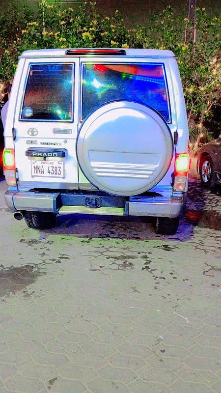 Toyota Land Cruiser 1994 4
