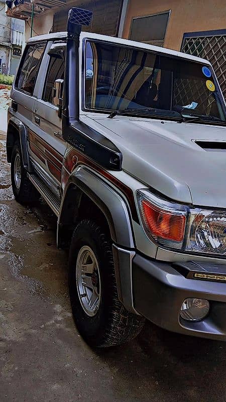 Toyota Land Cruiser 1994 10