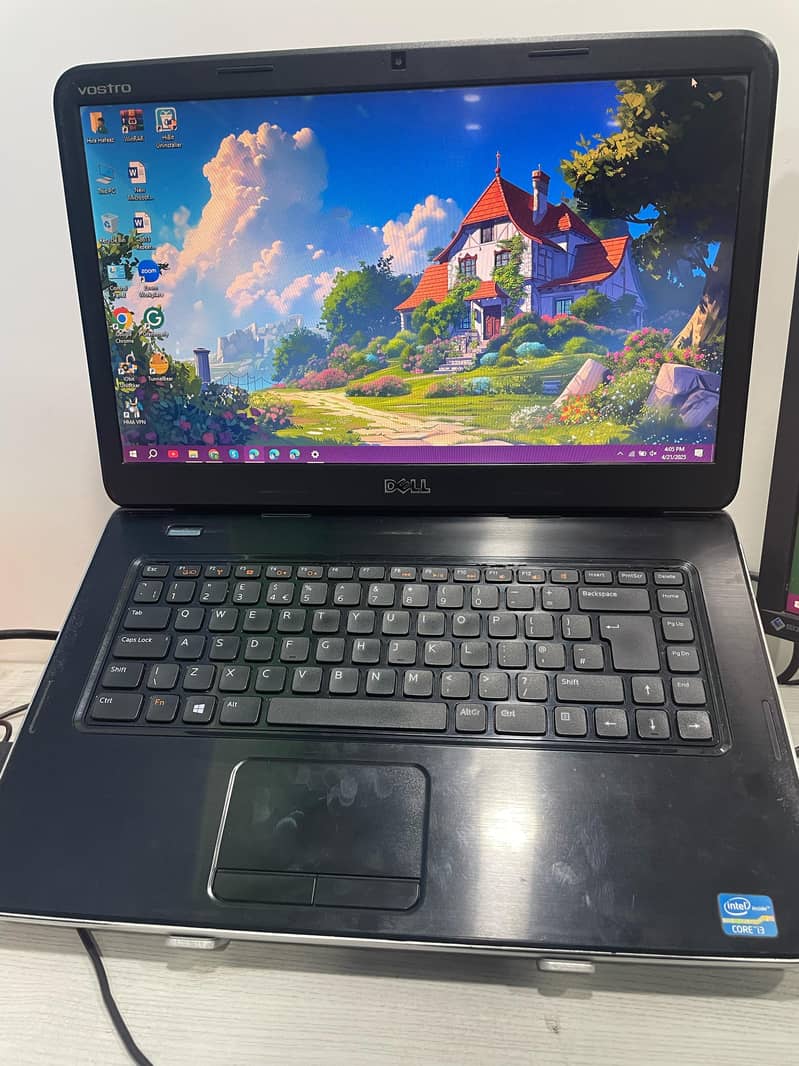 Dell Vostro 2520 | Core i3 | 8GB RAM | 119GB SSD | Windows 10 Pro 0