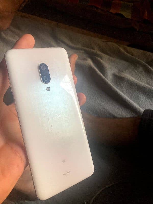 Sharp Aquos Zero 2 5
