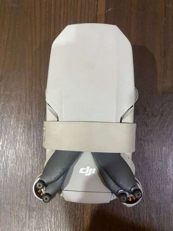 DJI MINI 2 with fly more combo 1