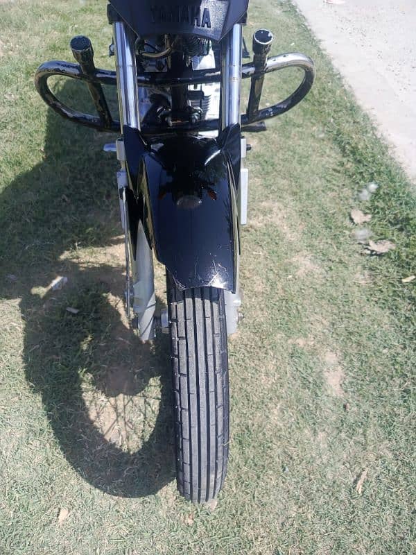 Yamaha yb 125z condition 10 by 9 model 18 19 ki registration 5