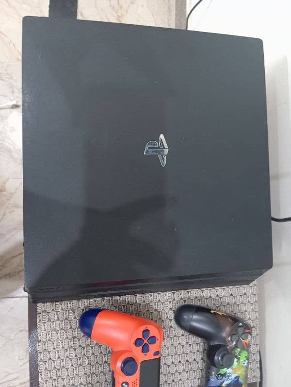 PS4 Pro 1tb latest 1