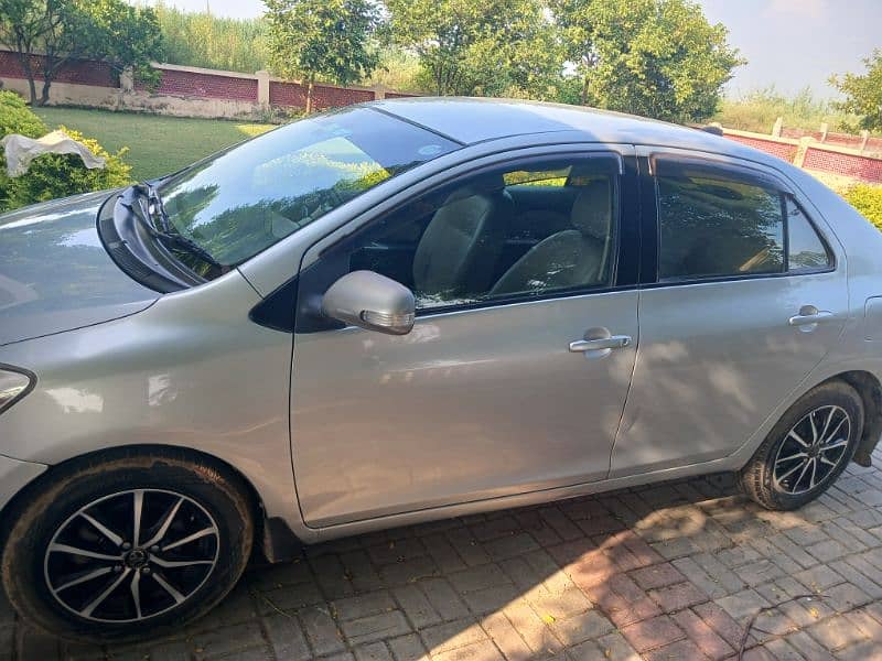 Toyota Belta 2012 1