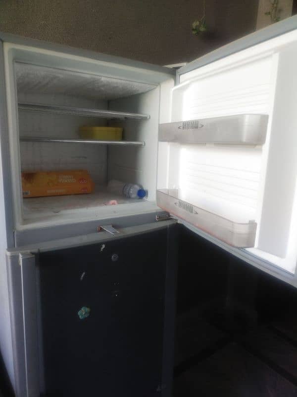 fridge for sale urgently 1