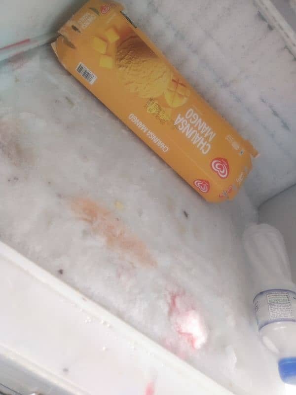 fridge for sale urgently 2