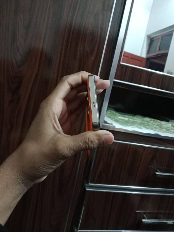 Infinix Note 30 Ram/Memory 16/256 4
