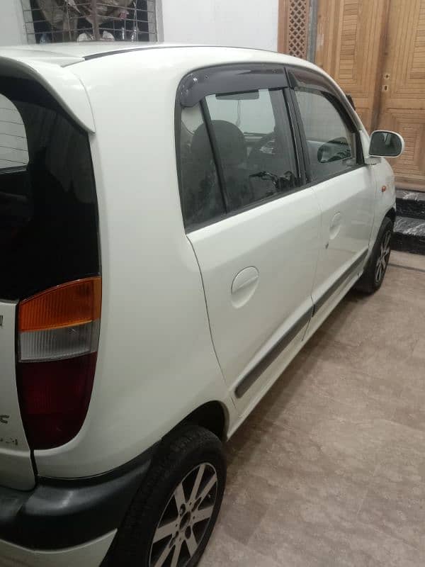 Hyundai Santro 2005 15