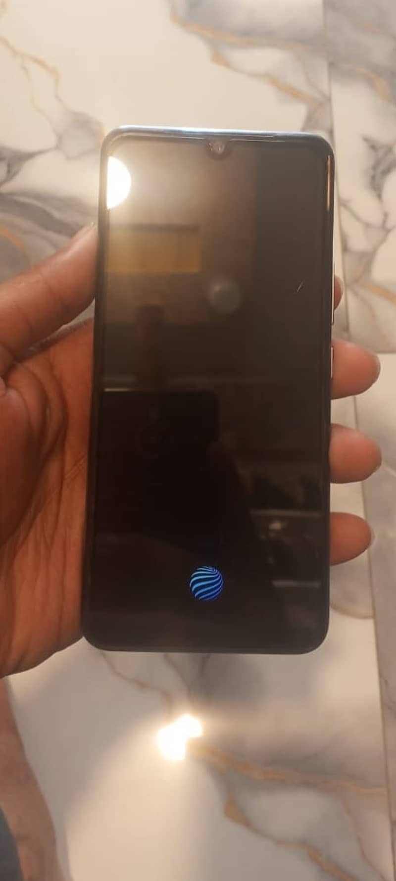 vivo v21 full packing 8 +4  128  dual sim official pta approved 1