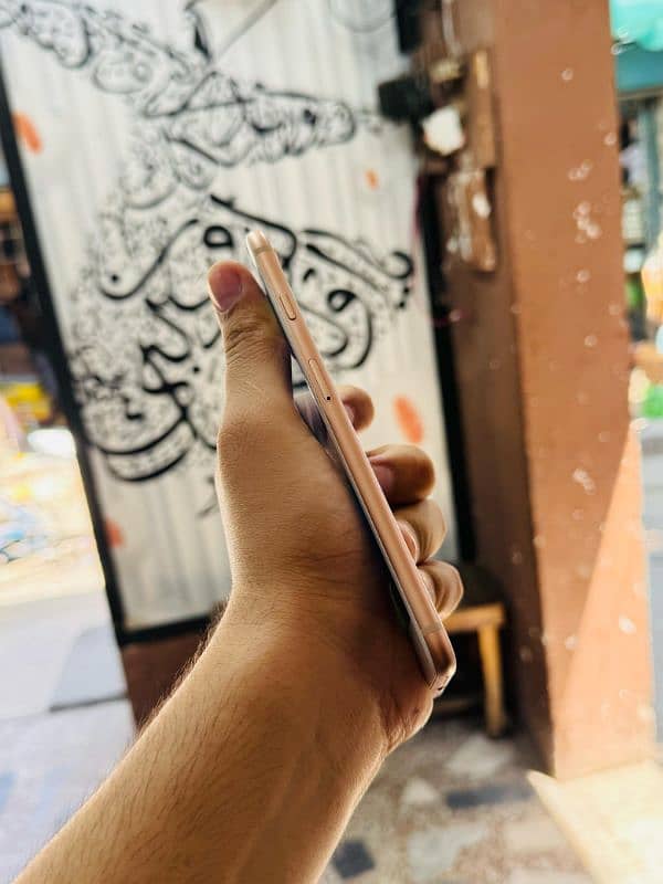 Iphone 8 plus 64GB PTA Approved 6