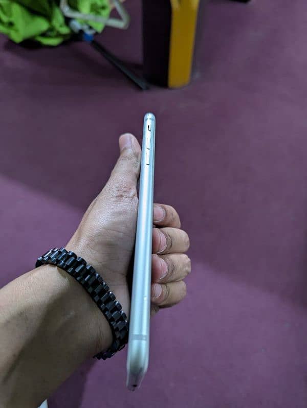 iphone 8+ Pta Approved 3