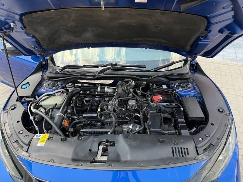 Honda Civic 2019 14