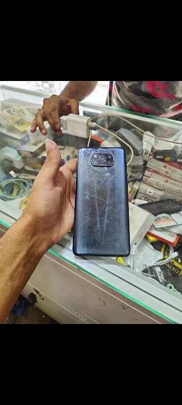 03066717898all ok no any fault with original box an charger with 3