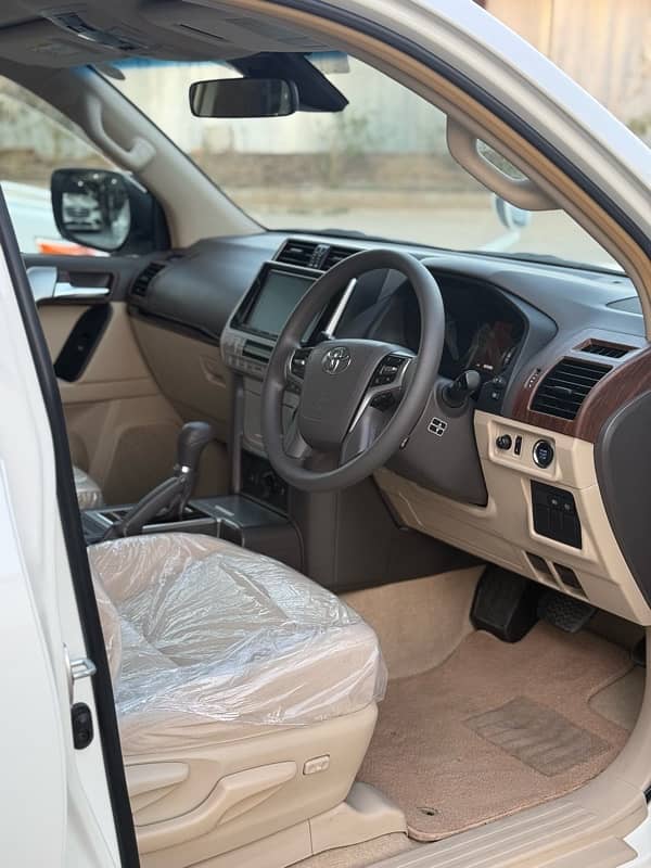 Toyota Prado 2018 10