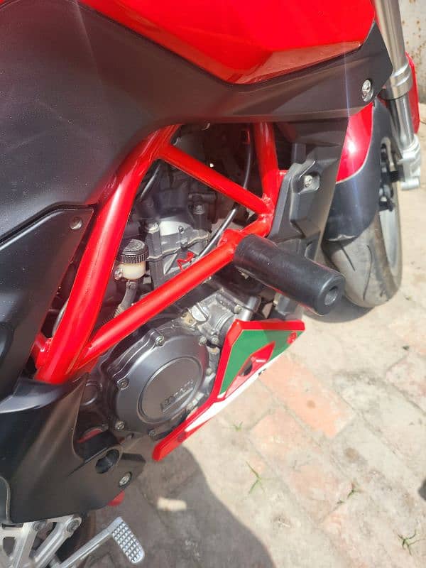 benelli TNT 251s 5
