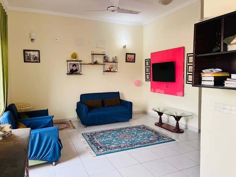 Precinct 11A 200 sq yd Villa For Sale 5