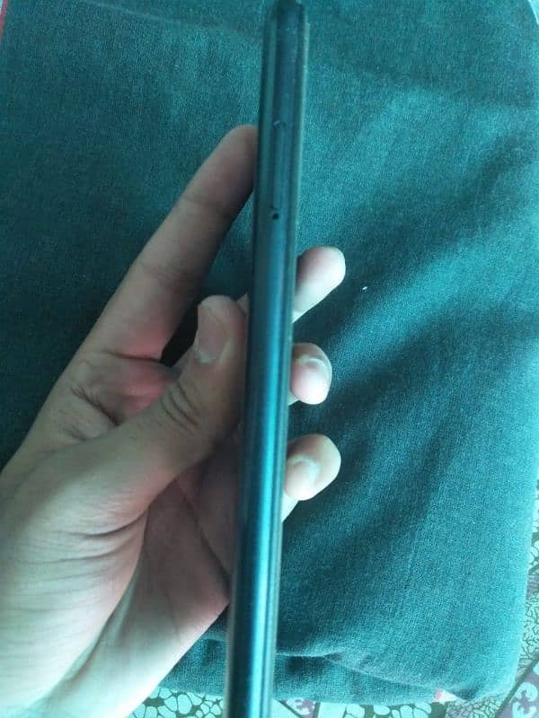infinix hot 10 6/128 gb 2