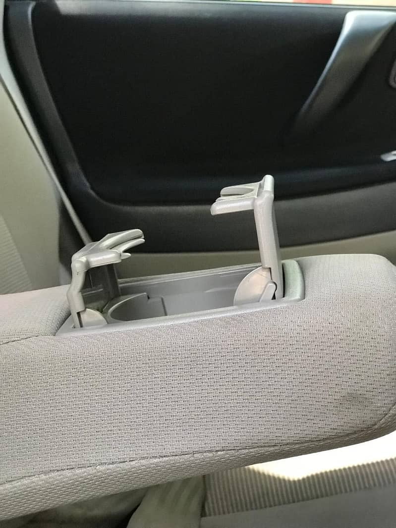 Suzuki liana 2008 modle showroom condition 19