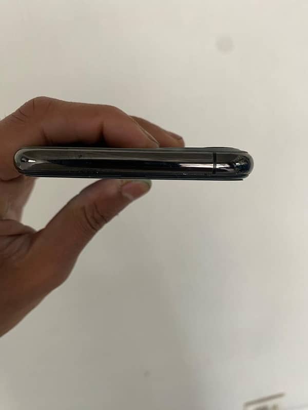 i phone 11 pro max 6
