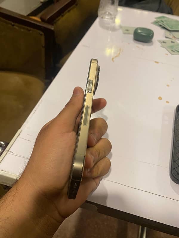Iphone 14 pro for sale 3