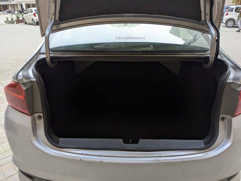 Honda City 1.2L CVT 6