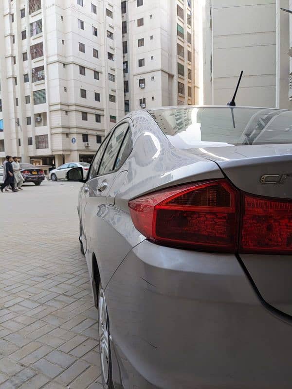 Honda City 1.2L CVT 8