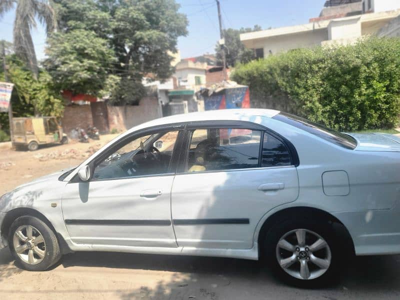 Honda Civic EXi 2002 3