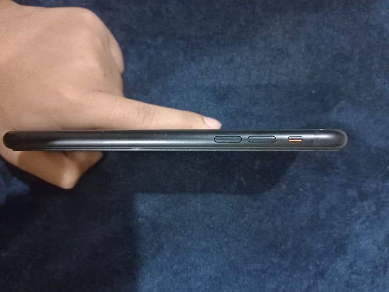 iphone XR parts only 4
