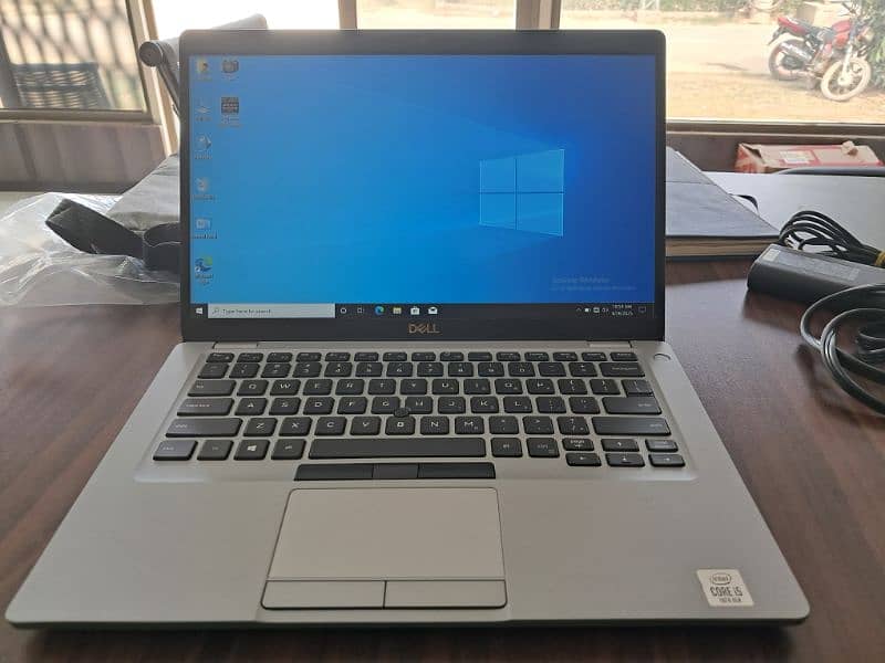 Dell 5410 Gen i5-10 8gb RAM 256gb ssd Hard Drive 2