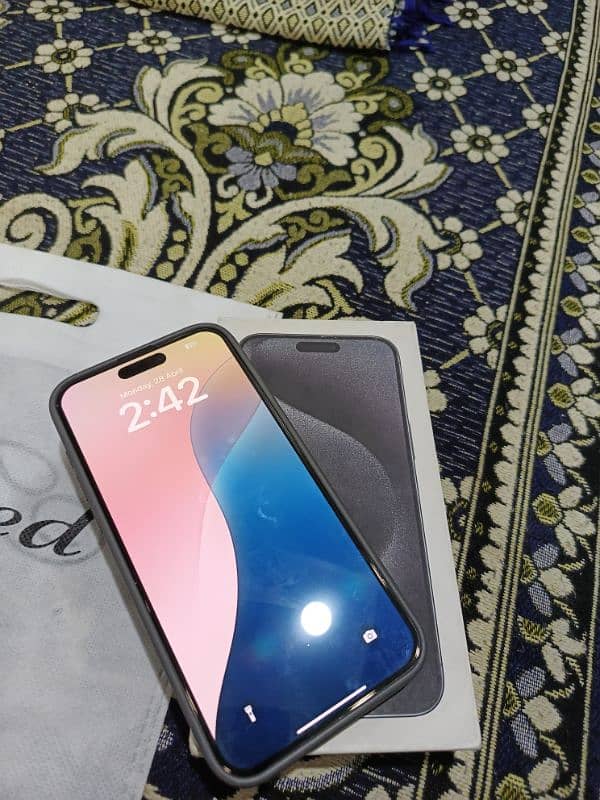 iphone 15 pro max 1