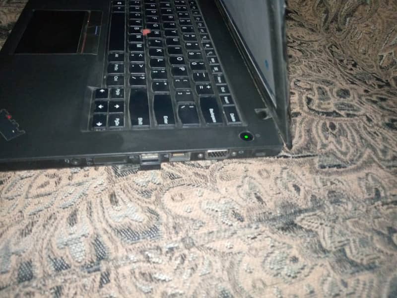 i5-5300U CPU 4