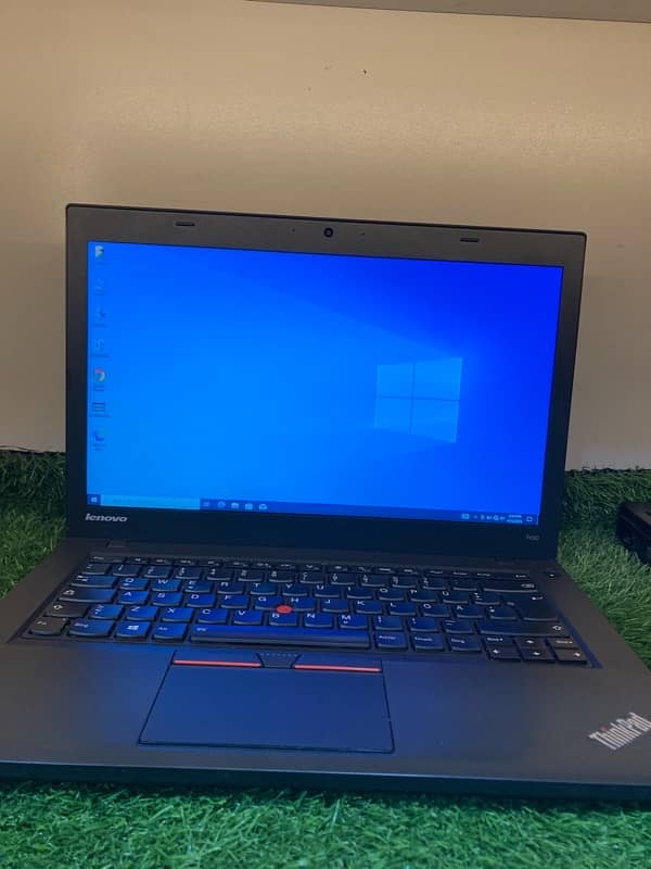 lenovo thikpad 10/10 condition 0