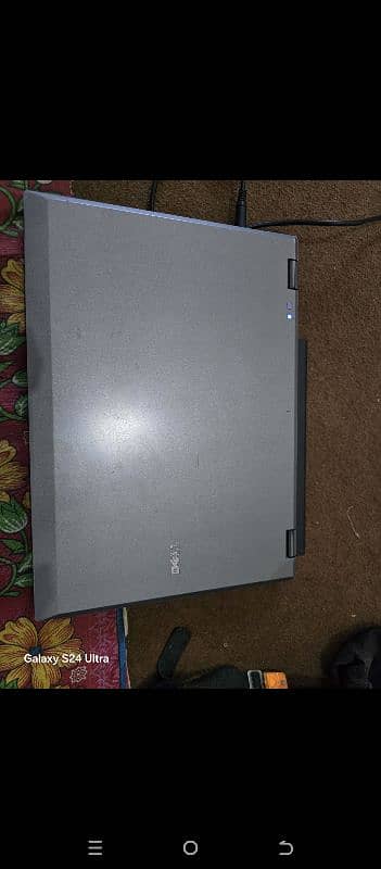 Dell latitude E5410 0