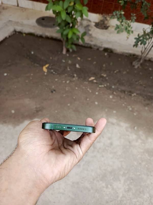 iphone 13 (FU) 4