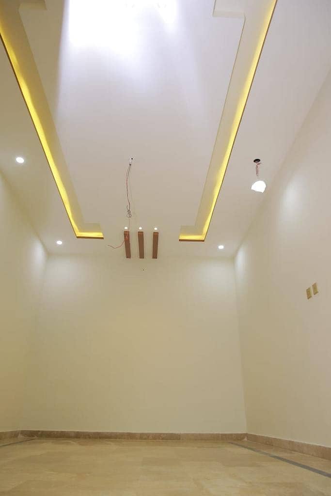 9 Marla beautiful house for sale 13