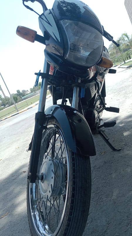Honda pridor 100 cc 5