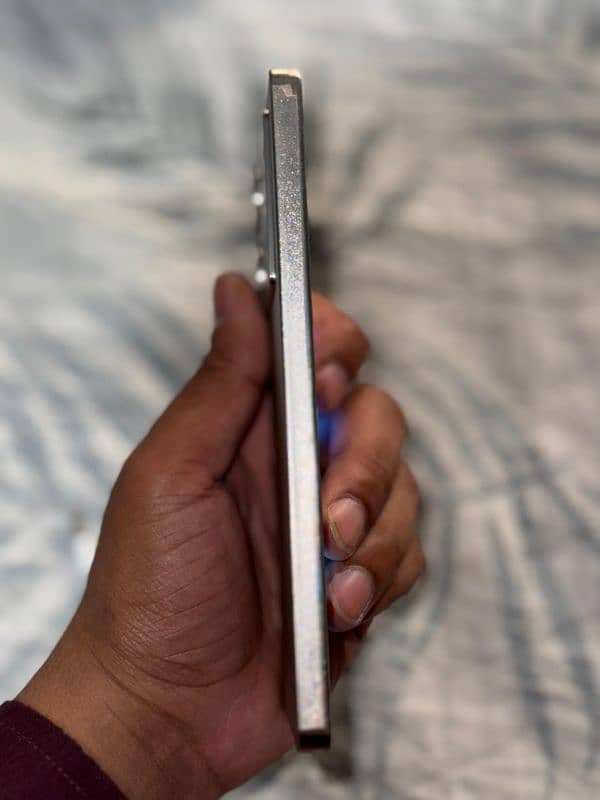 infinix note 40 4