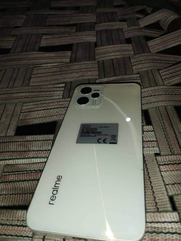 realme c35 with box charger and complete accerius 4/128 2