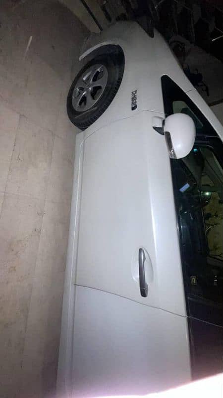Toyota Prius 2012/16 PHV TRD Sportivo 3